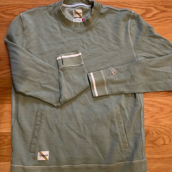 Tracksmith Other - Tracksmith Emil crewneck pullover with front pocket Mens Medium